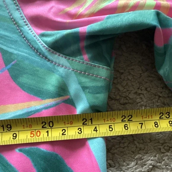 Chubbies Performance Golf Polo Size M SLIM FIT The Birds Of Paradise Floral NWT - Picture 8 of 9